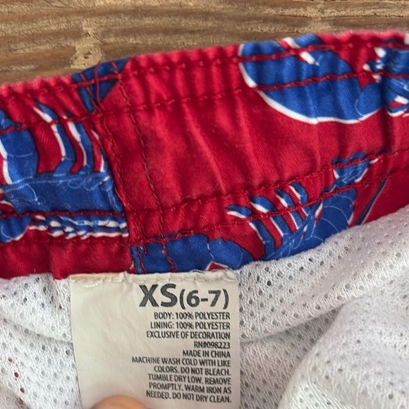 Shark and Lobster Print Swim Shorts Set - Picture 9 of 9